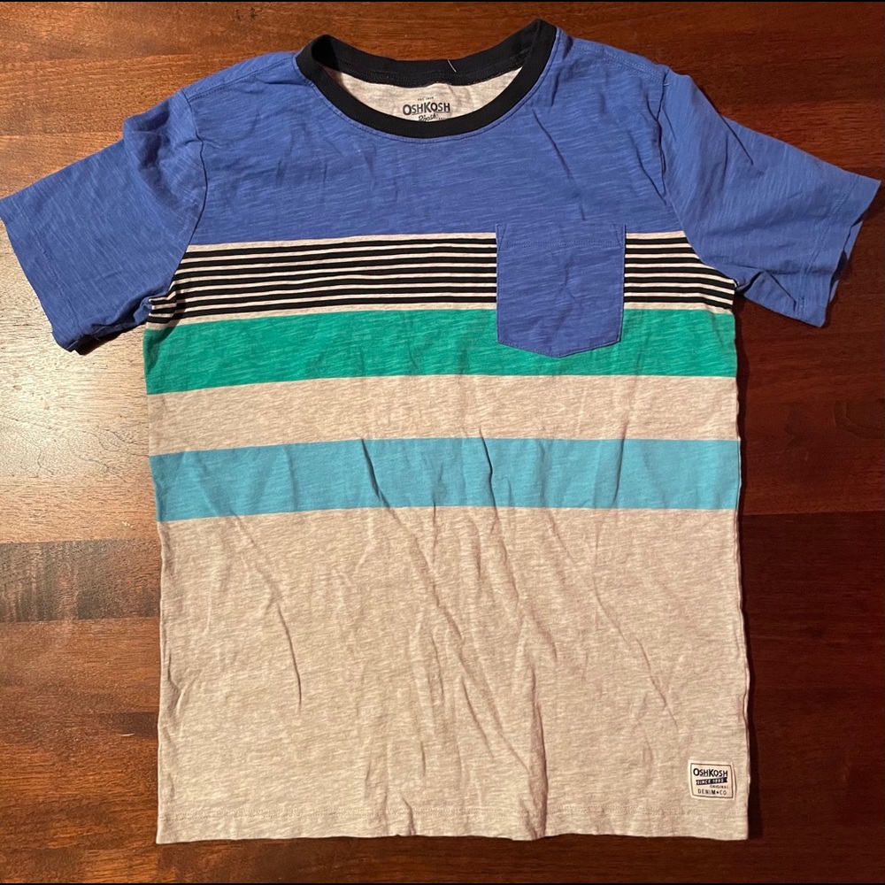 Boys T shirt size (14)
